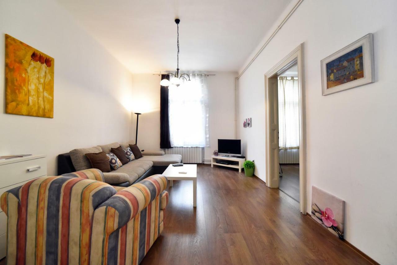 Apartment Central Загреб Экстерьер фото